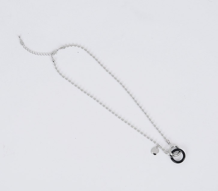 Hult Necklace