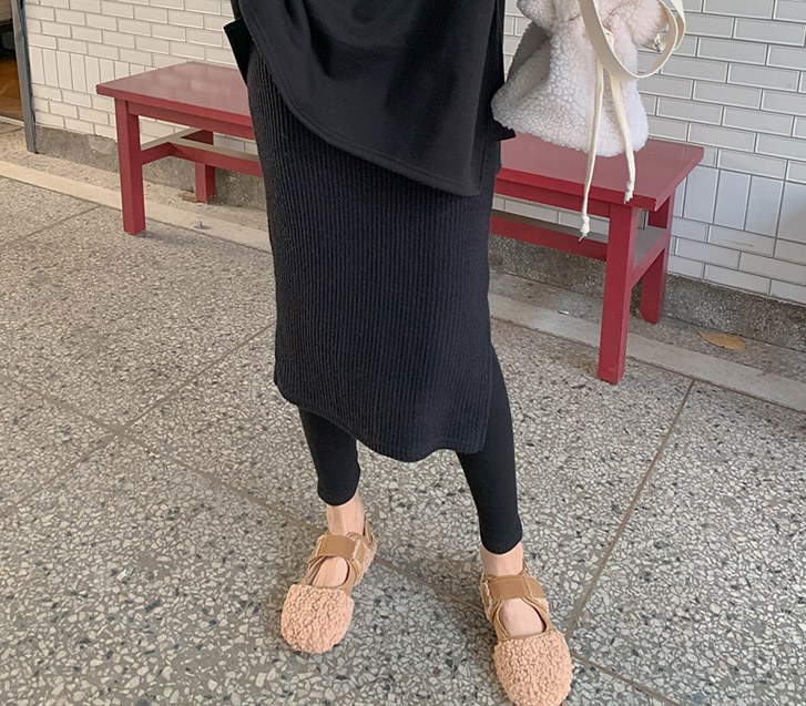 Techle knit long skirt leggings