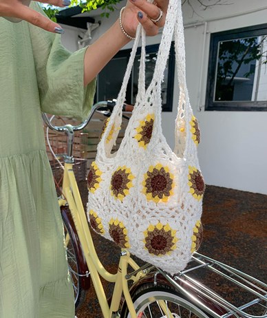 Sunflower Knit Bag