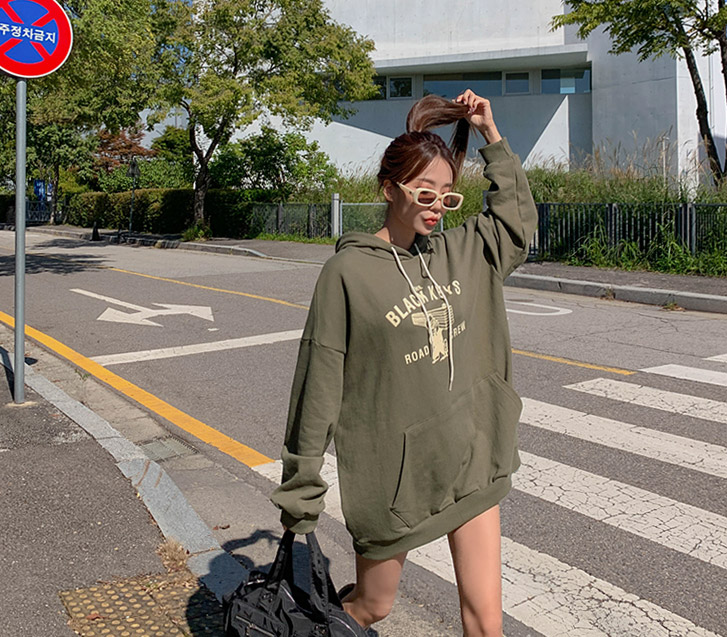 Black Kina Yeom Long Hood