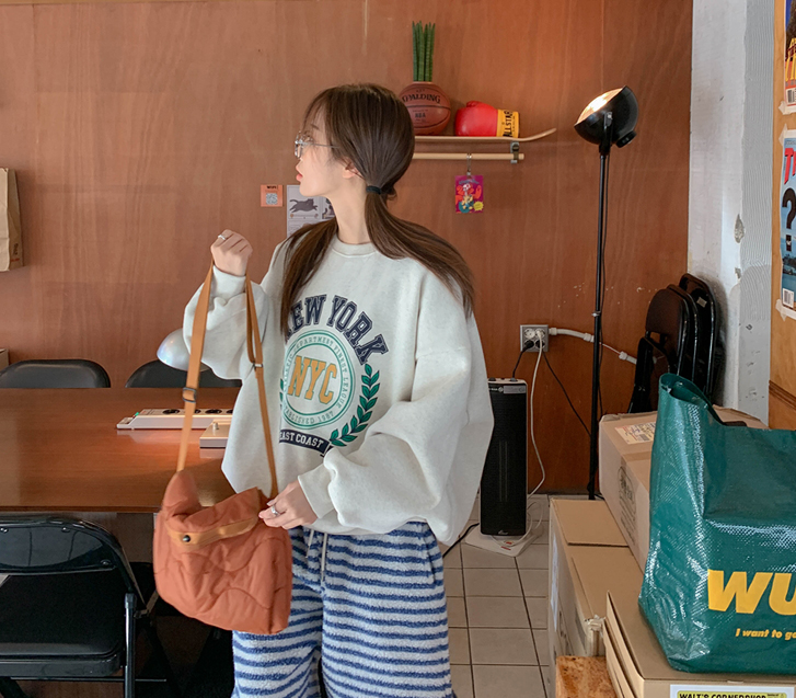 Laurel and dyed sheep brushed sweatshirt