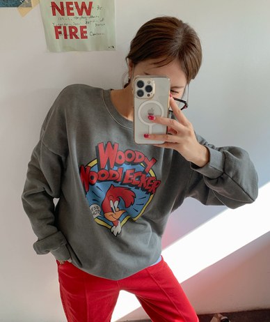 [Unisex] Woody Nayeom Pigment Long-sleeve Man to man