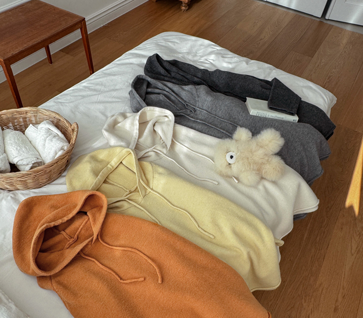 Meo Dol Dol Long Hood Knit