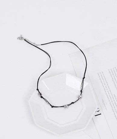 Ionic Necklace