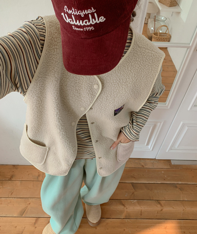 Pie Patch Fleece Dumble Vest