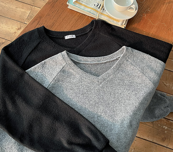 Pokey Fleece V-neck Sweatshirt