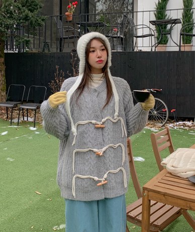 Neri Tteokbokki Knit Cardigan