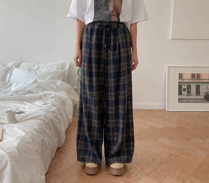 Blooming Check Outer Fleece Banding Wide Pants