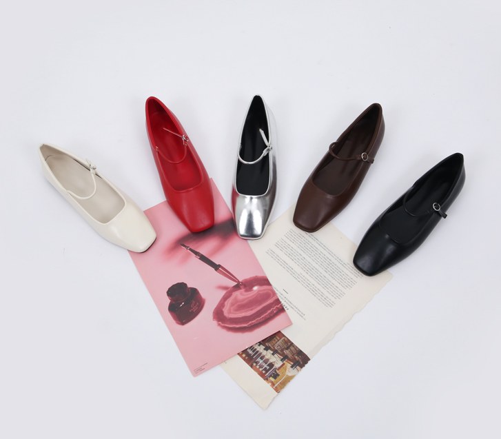 Ioko Flat Shoes