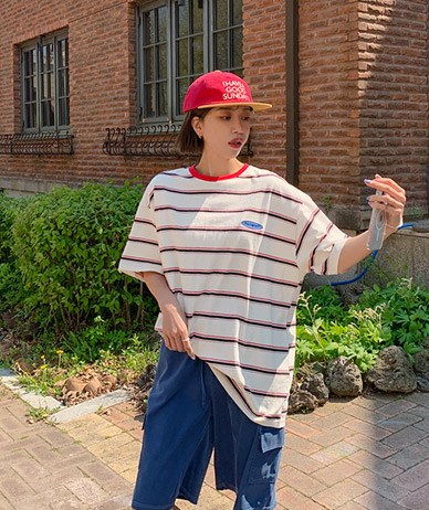 Berry Dangara color combination patch Short Sleeves T-shirt