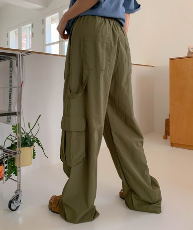 Hammer Nylon Banding Cargo Wide Pants