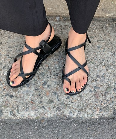 Momoring Strap Shoes