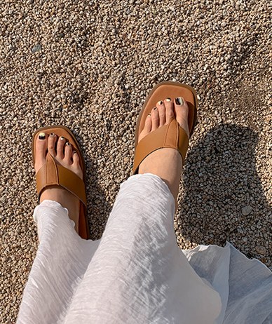 Flying Cowhide Slippers