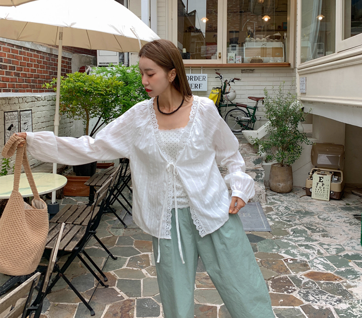 Dani V-neck Race Blouse Cardigan