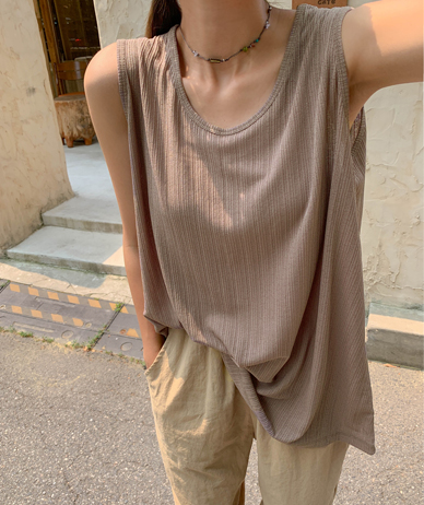 Roaning U-neck Skashi Sleeveless shirts
