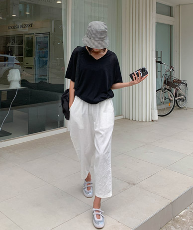 Brunch V-Neck Linen Short Sleeves T-shirt