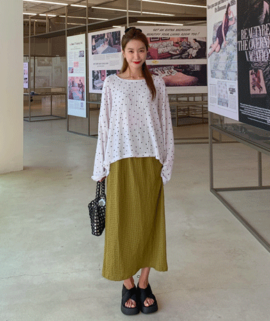Bit Wrinkle Banding Slit Rong Skirt