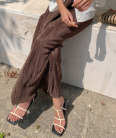 Kane Strap Sandals
