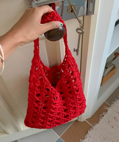 Mochi net triangle shoulder bag