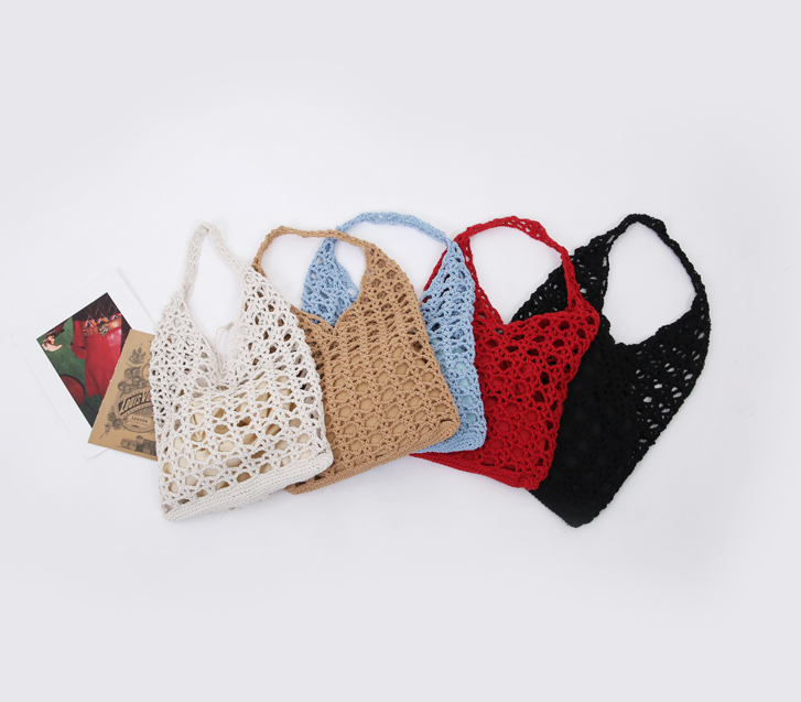 Mochi net triangle shoulder bag