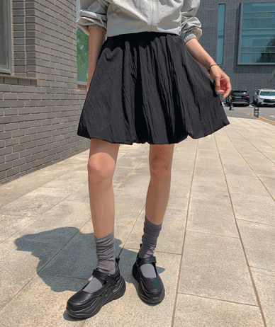 Lining Balloon Banding Mini Skirt