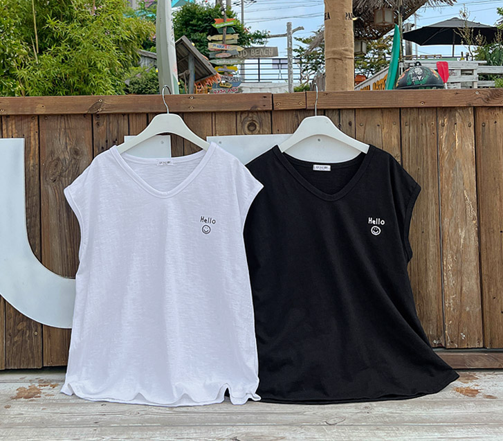 Hello Smile Nayeom UV Neck Slab Sleeveless Shirts