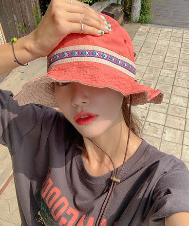 Camp color combination bucket hat
