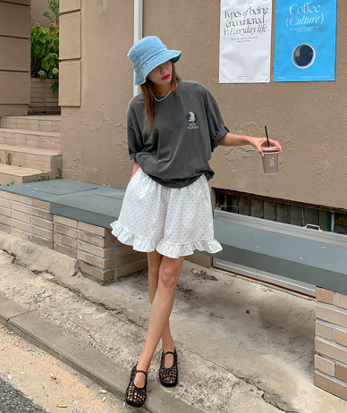 Mate Shirring Dot Banding Shorts
