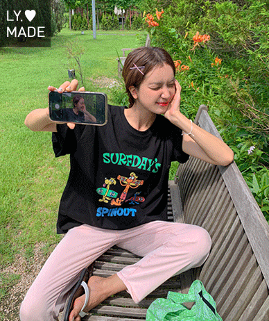 Surf Days Character Nayeom Short Sleeves T-shirt