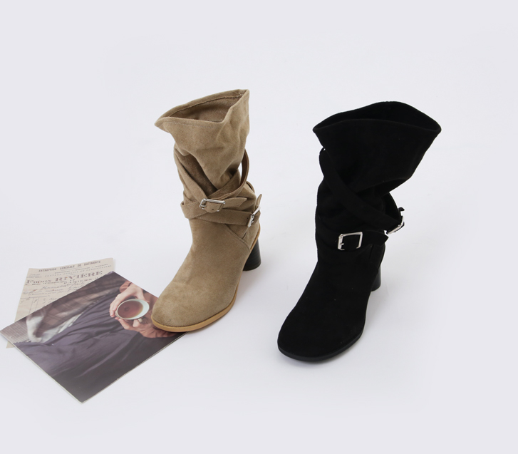Dying Buckle Boots