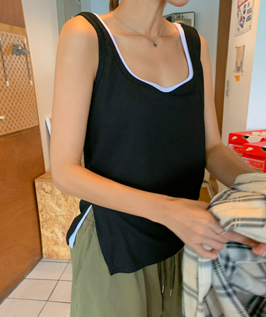 Oko Square Neck Corrugated Team Sleeveless Shirts