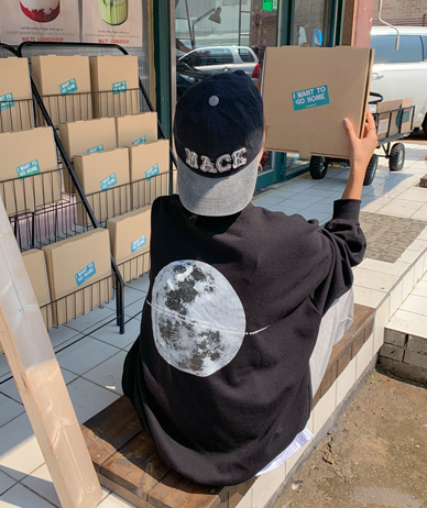 [Unisex] Door-dyed Boxy Long-sleeve Sweatshirt