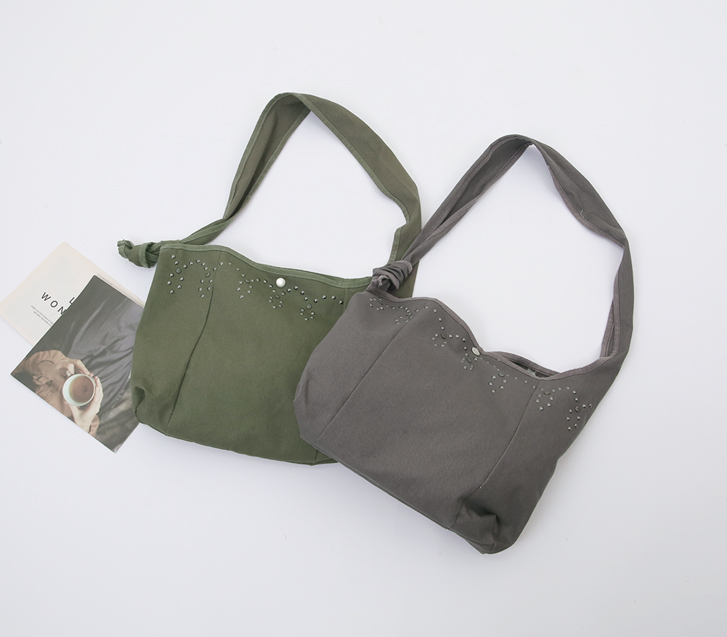 Stay Fits Shoulder Bag