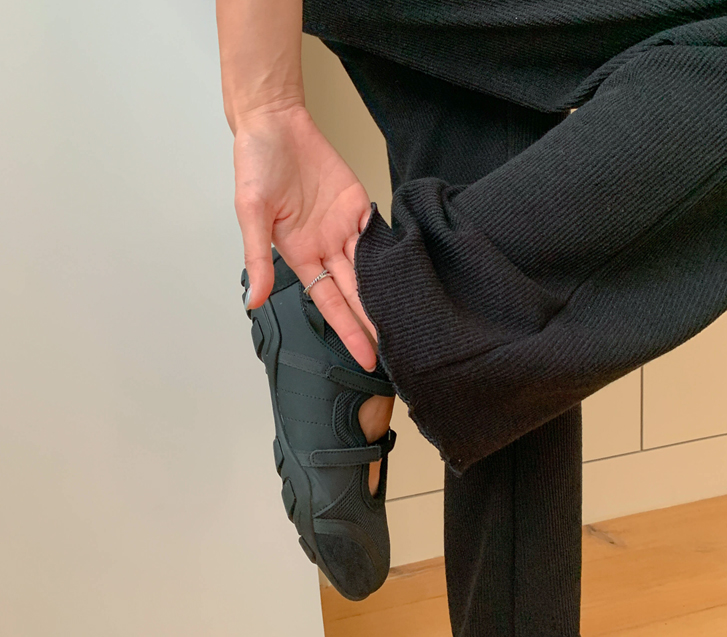 Riva Corrugated Wave Banding Bootcut Pants