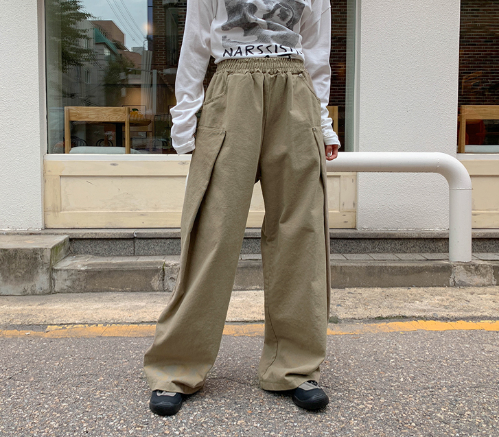 Hide Pintuck Banding Wide Pants