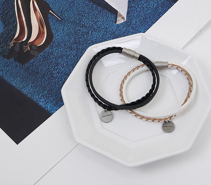 Curtain Lettering Leather Bracelet