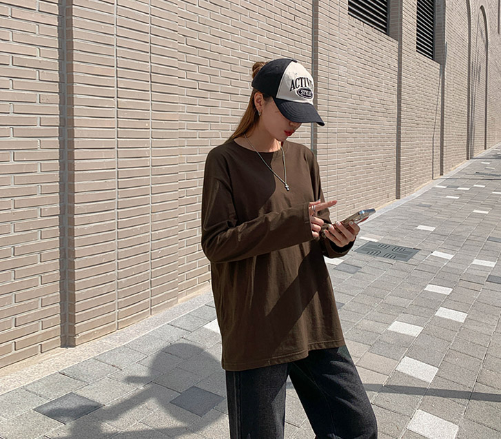 Real Basic Long-sleeved T-shirt
