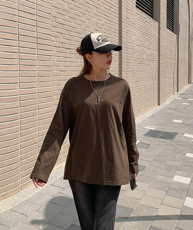 Real Basic Long-sleeved T-shirt