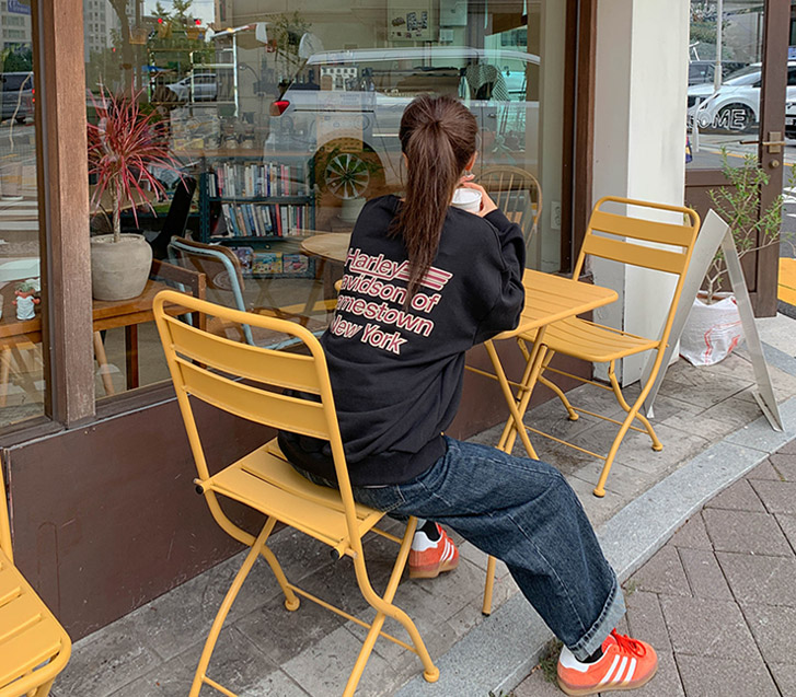 [Unisex] Harley English Print Sweatshirt