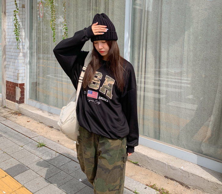 USA Camo Embroidered Patch Sweatshirt