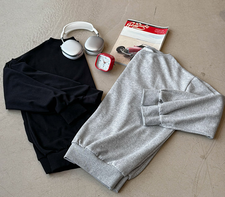Merby Lip Neck Loose Fit Sweatshirt