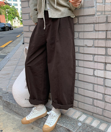 Erog stitch back banding wide exhaust pants