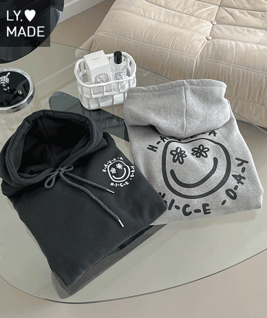 [Unisex] Flower Smile Napping Hoodie