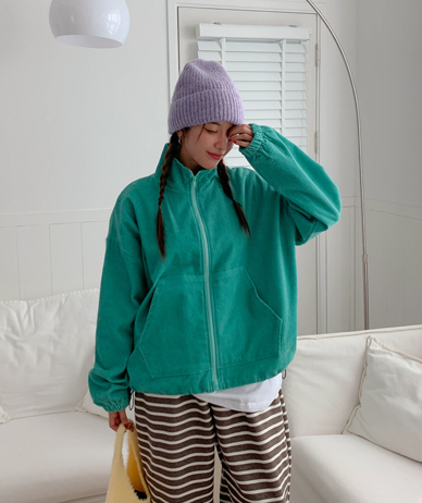 Moquet Pigment Highneck Corduroy Zip-up