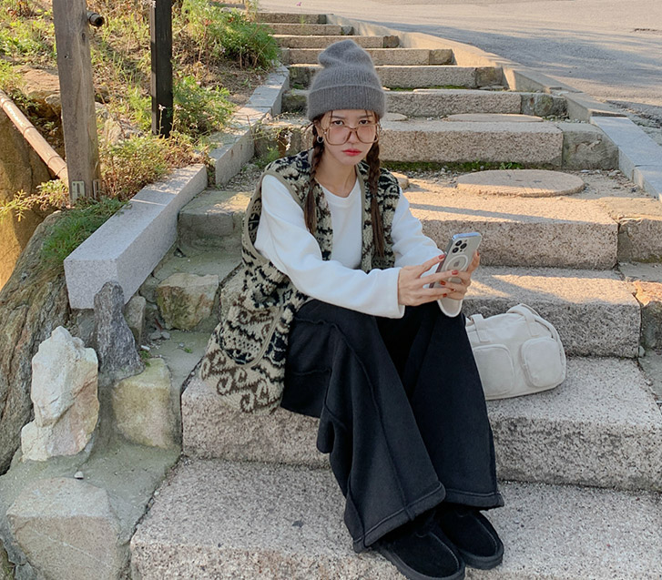 Kib Dumble Patterns Vest