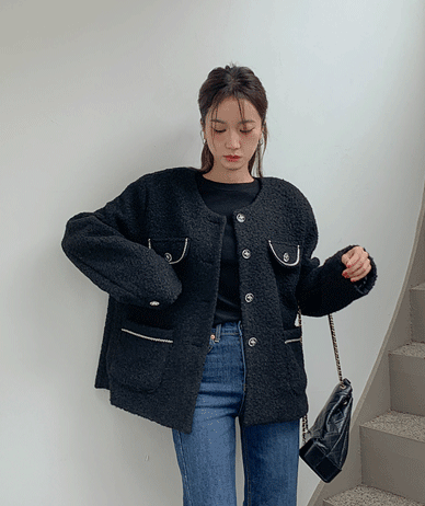 Creamy Poggle Dumble Jacket