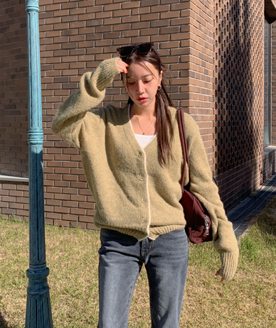 Line Button Alpaca Wool Knit Cardigan