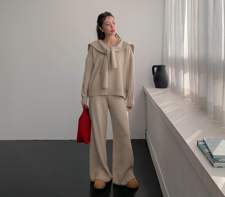 Vanilla Wool Knit Cape Wide Pants Set