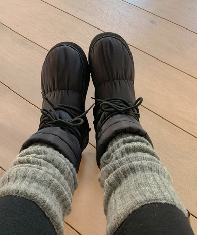 Much bowknot padding boots