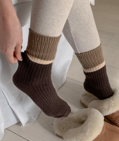 Lapin color combination socks